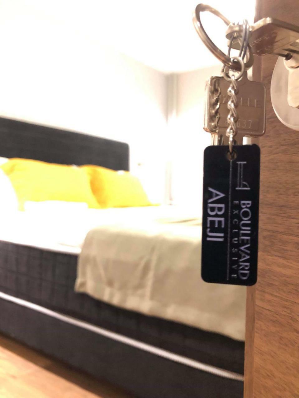Boulevard Exclusive Pristina Eksteriør billede