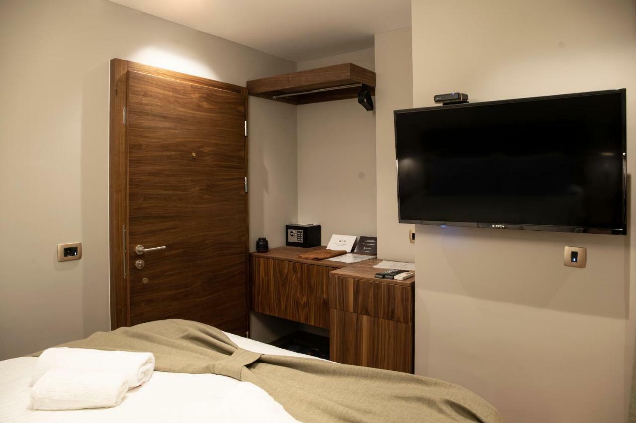 Boulevard Exclusive Pristina Eksteriør billede
